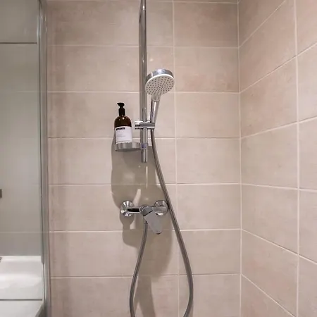 L'opera 10 - Beau Avec Balcon - Opera Lägenhet